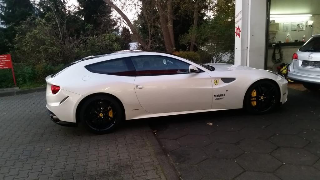 Herforder Autopflege Ferarrie